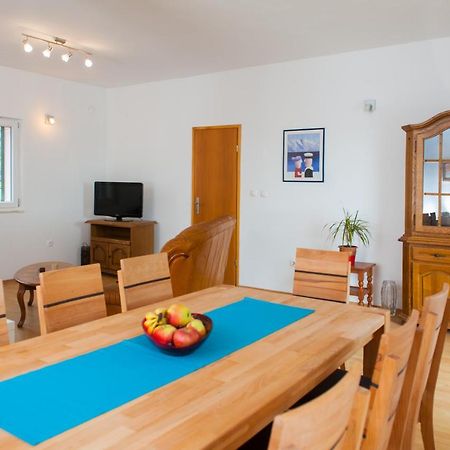 Holiday Home Koprivno Ngoại thất bức ảnh