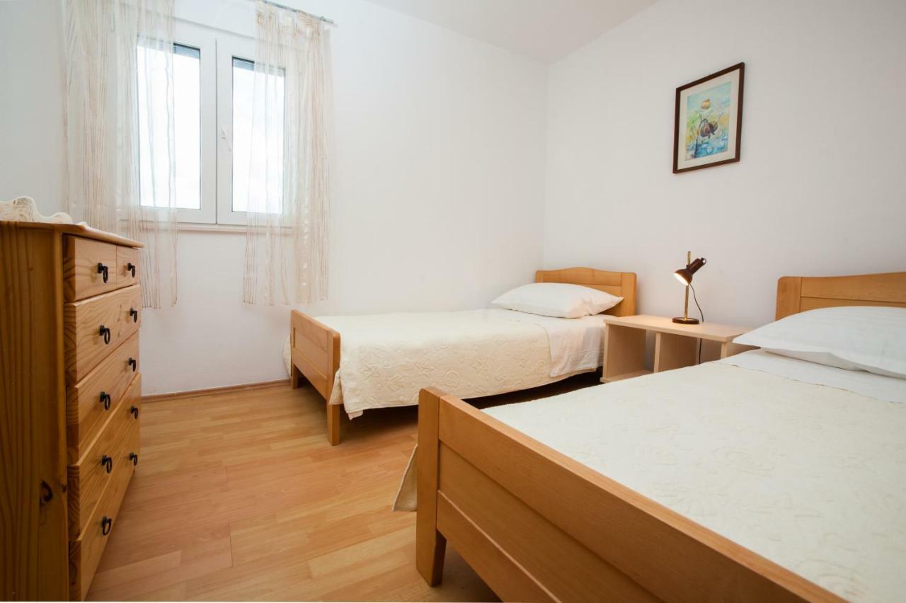 Holiday Home Koprivno Ngoại thất bức ảnh
