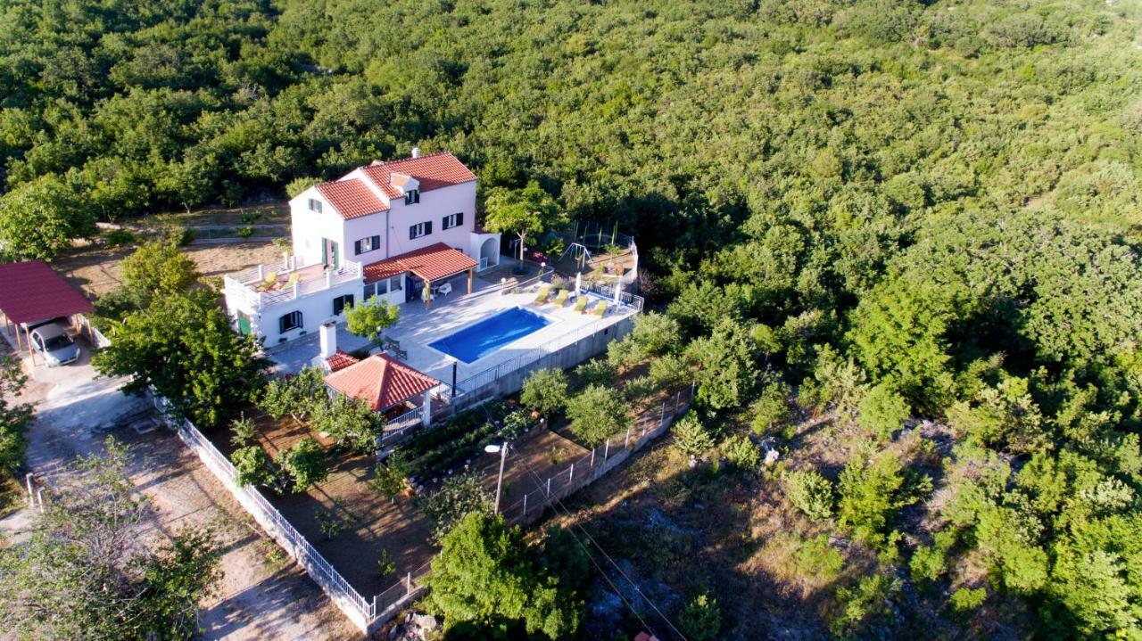 Holiday Home Koprivno Ngoại thất bức ảnh