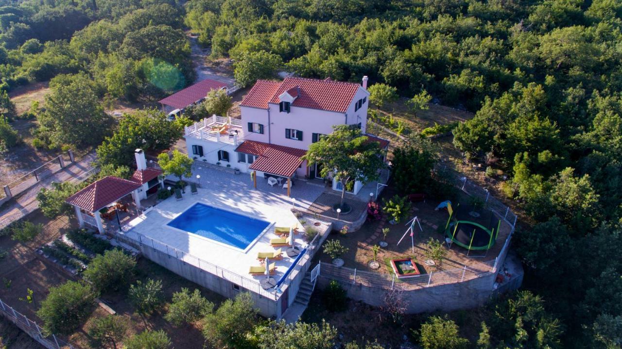 Holiday Home Koprivno Ngoại thất bức ảnh