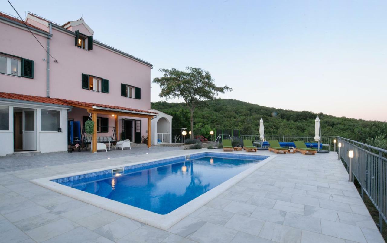 Holiday Home Koprivno Ngoại thất bức ảnh