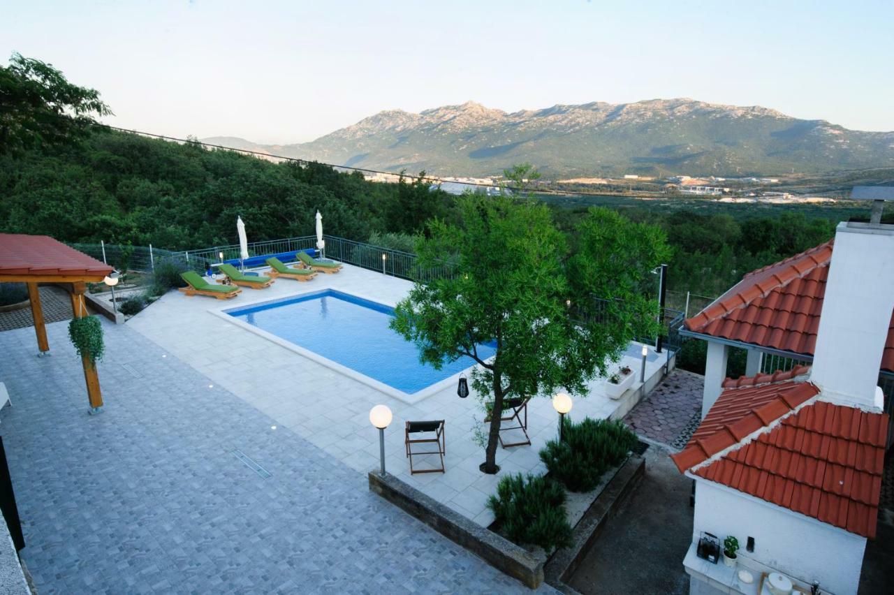 Holiday Home Koprivno Ngoại thất bức ảnh