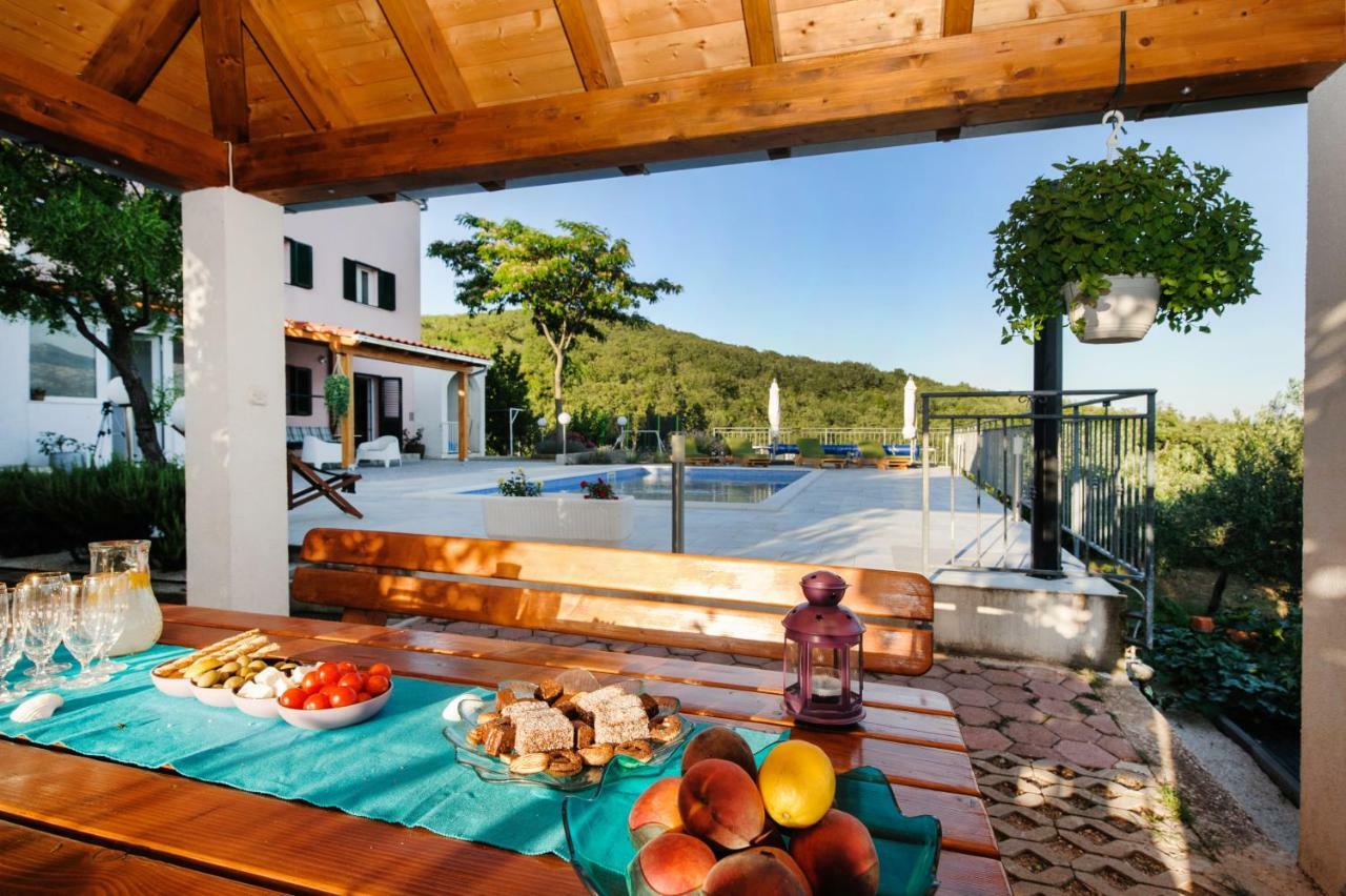 Holiday Home Koprivno Ngoại thất bức ảnh