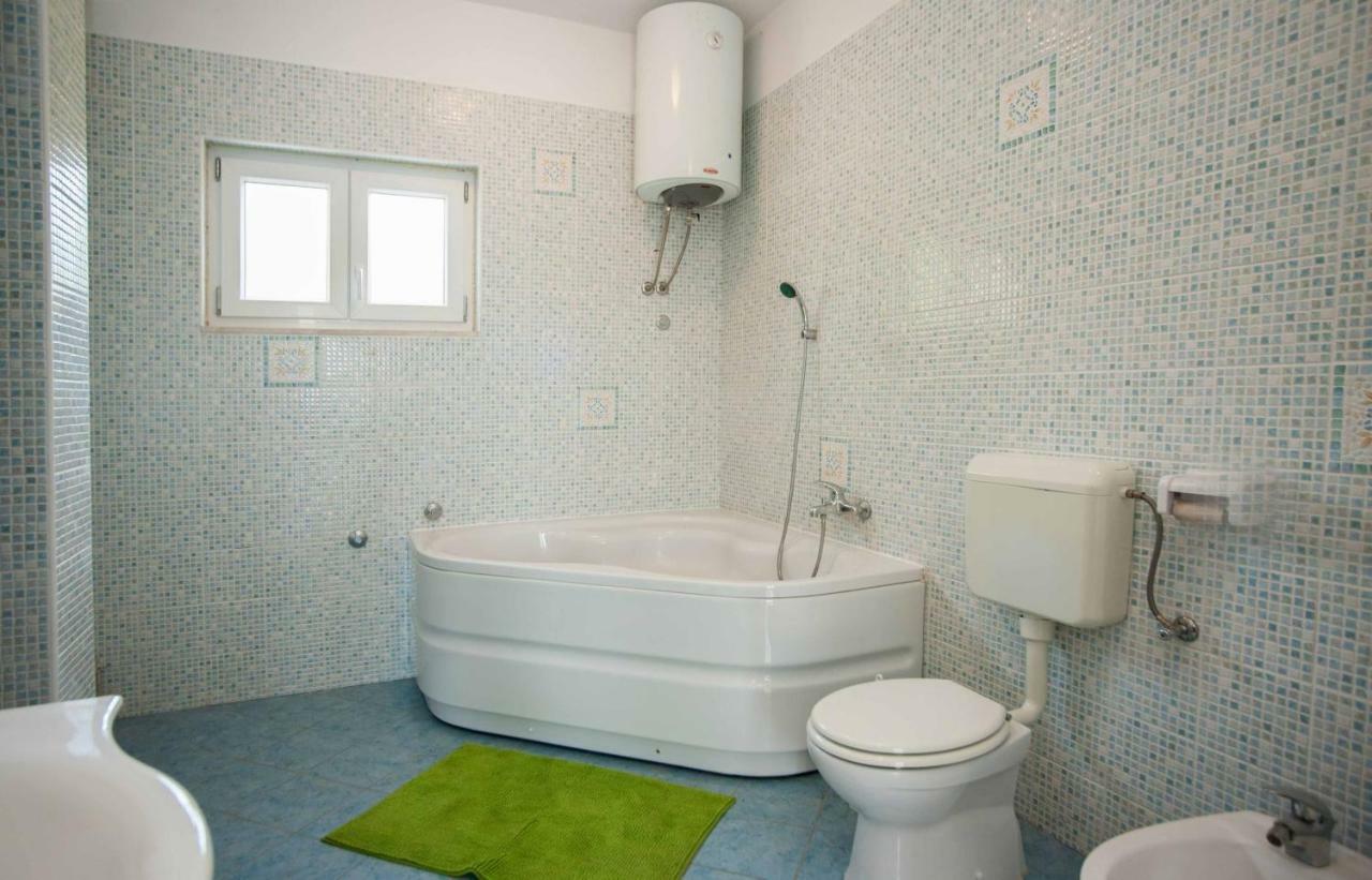 Holiday Home Koprivno Ngoại thất bức ảnh
