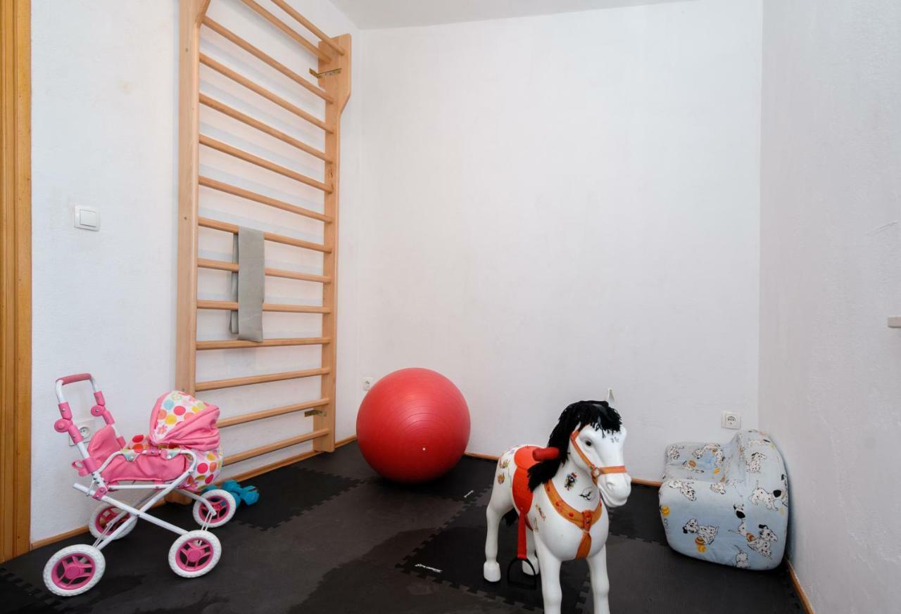 Holiday Home Koprivno Ngoại thất bức ảnh